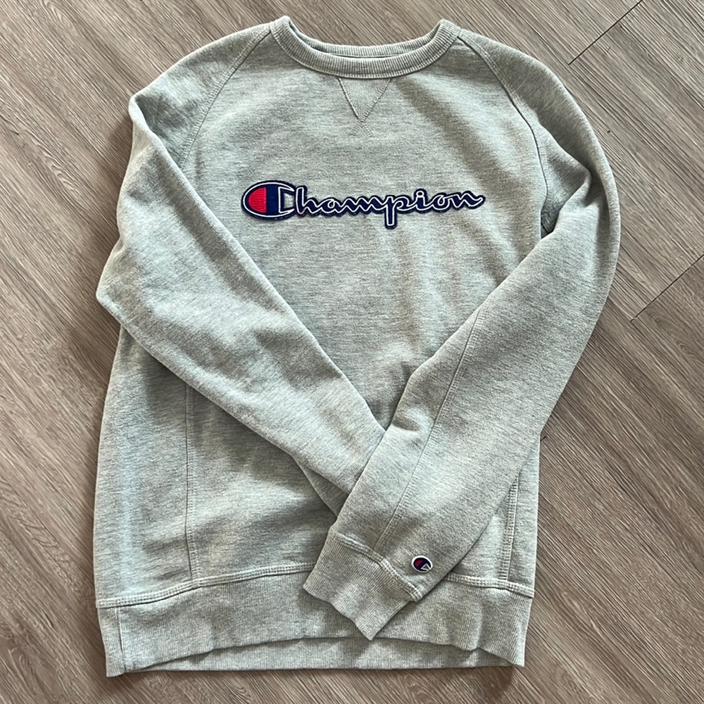 Champion Pullover - image 1